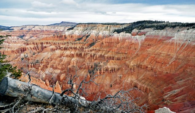 badlands-formation-rock-outcrop-escarpment-natural-landscape-1625367-pxhere.com